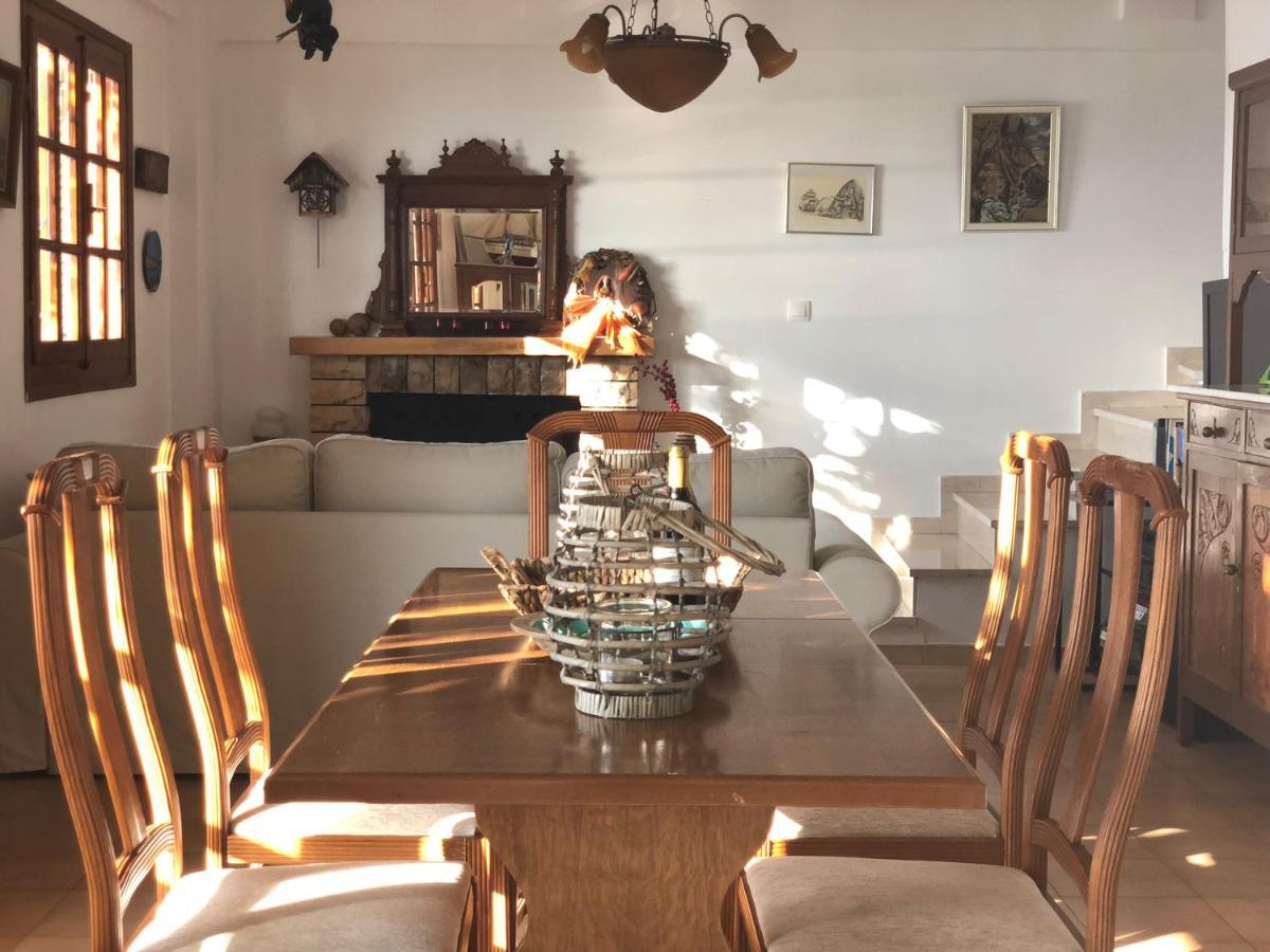 Gaia Guest House 卡拉马塔 外观 照片