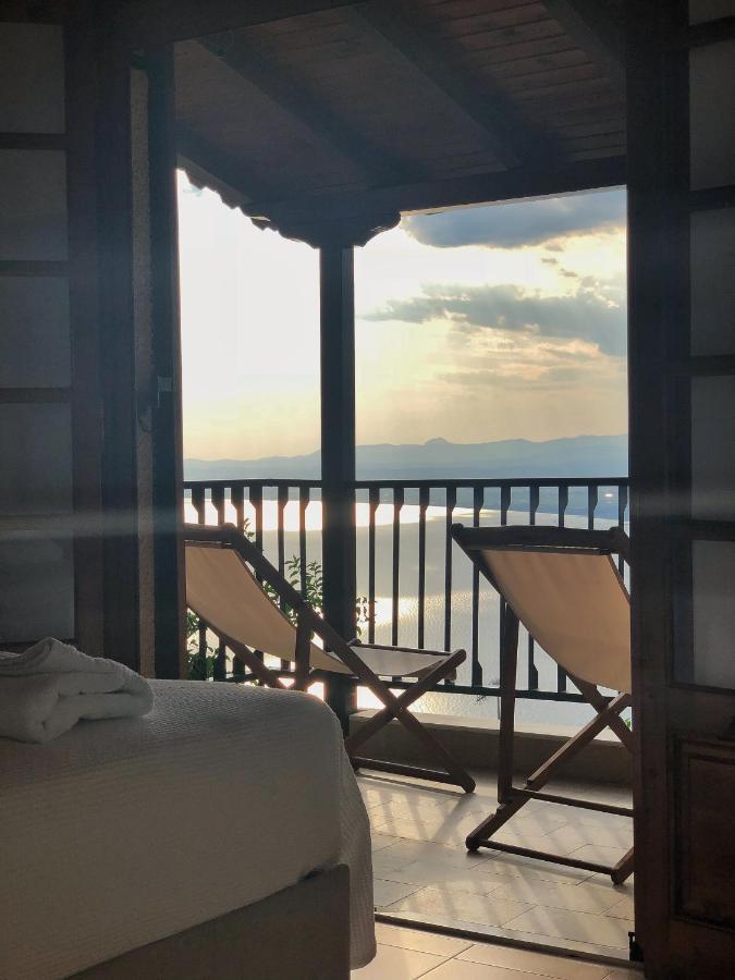Gaia Guest House 卡拉马塔 外观 照片